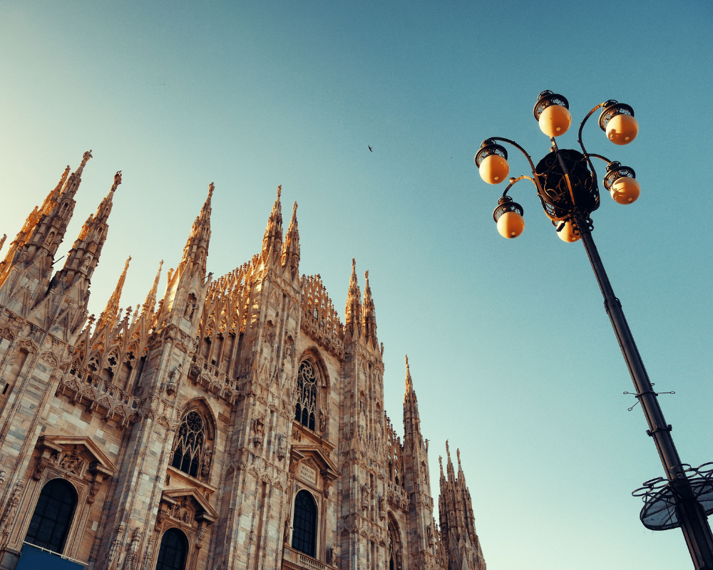 traslochi a milano, ditta di traslochi a Milano, traslochi in provincia di milano, sgomberi castello sforzesco milano